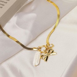 Collar con lazo
