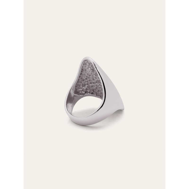 Anillo de acero estilo hippie